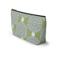 Lace Hexagon Accessory Pouch w T-bottom in Green